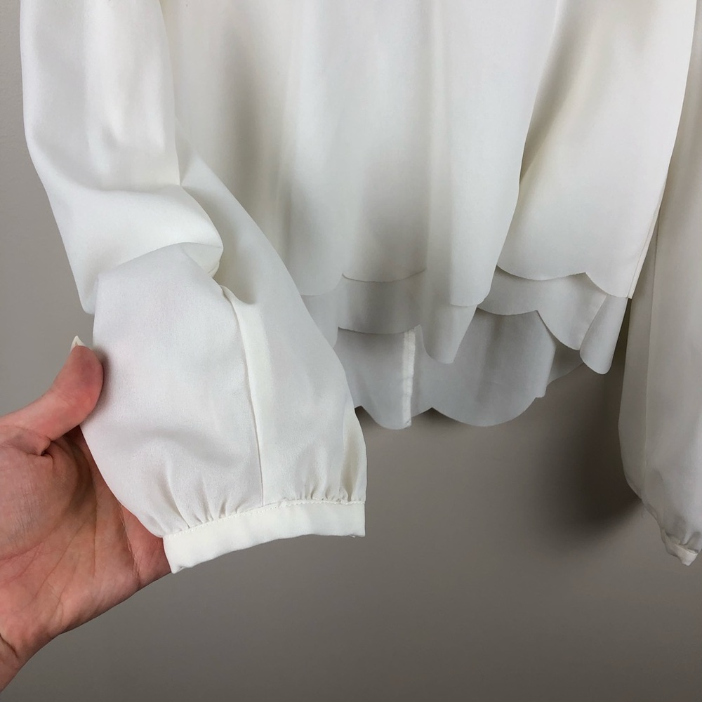 GUESS Open Back Cropped Long Sleeve Top - Picture 2 of 7